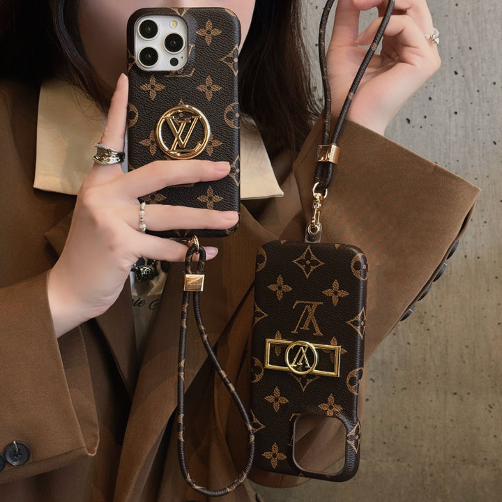 NEW DESIGN CASE WITH  CHAIN FOR IPHONE 16 15  14 Roxy New 2