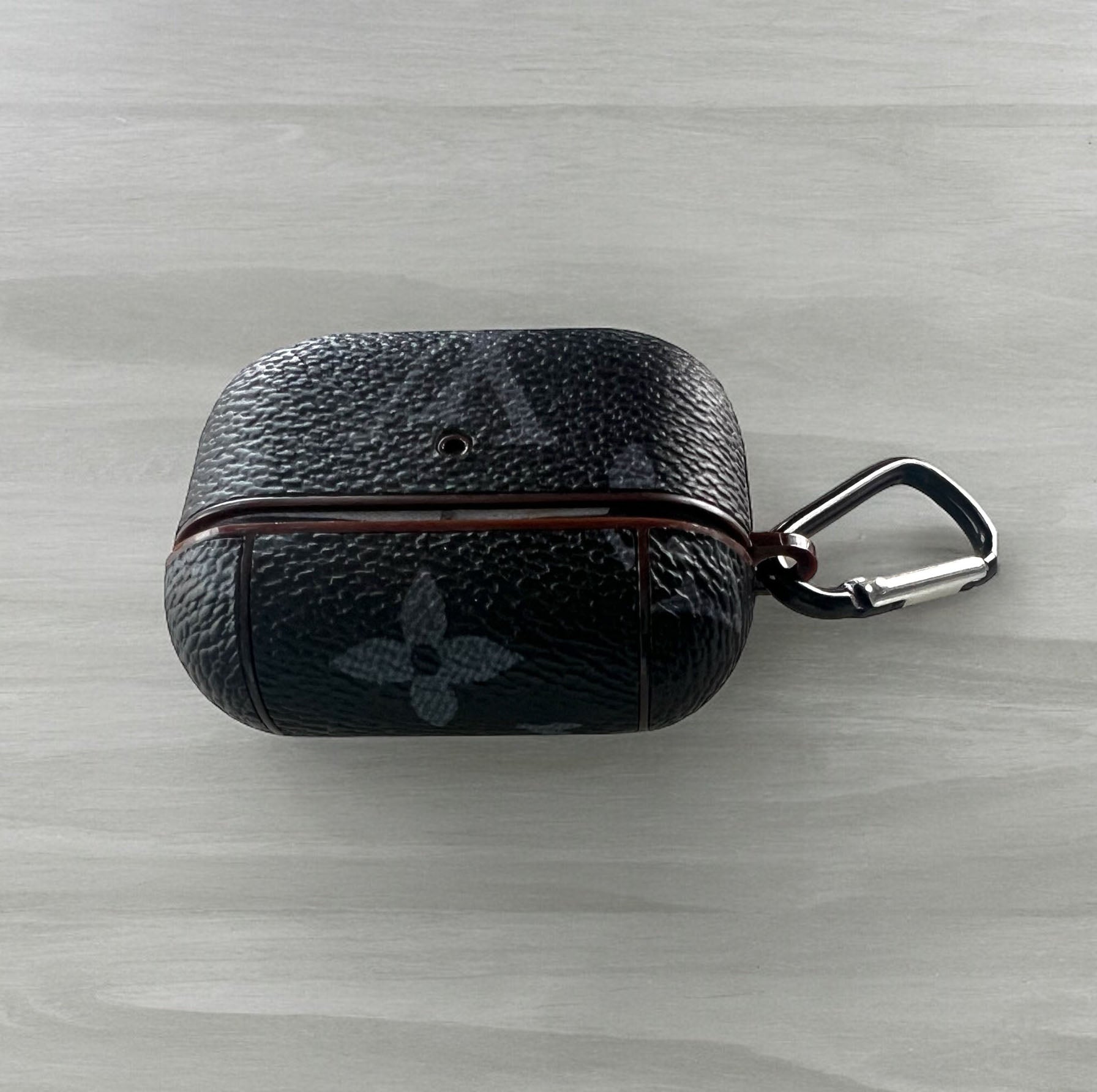 FLOWER MONOGRAM AIRPOD PRO CASE Roxy New