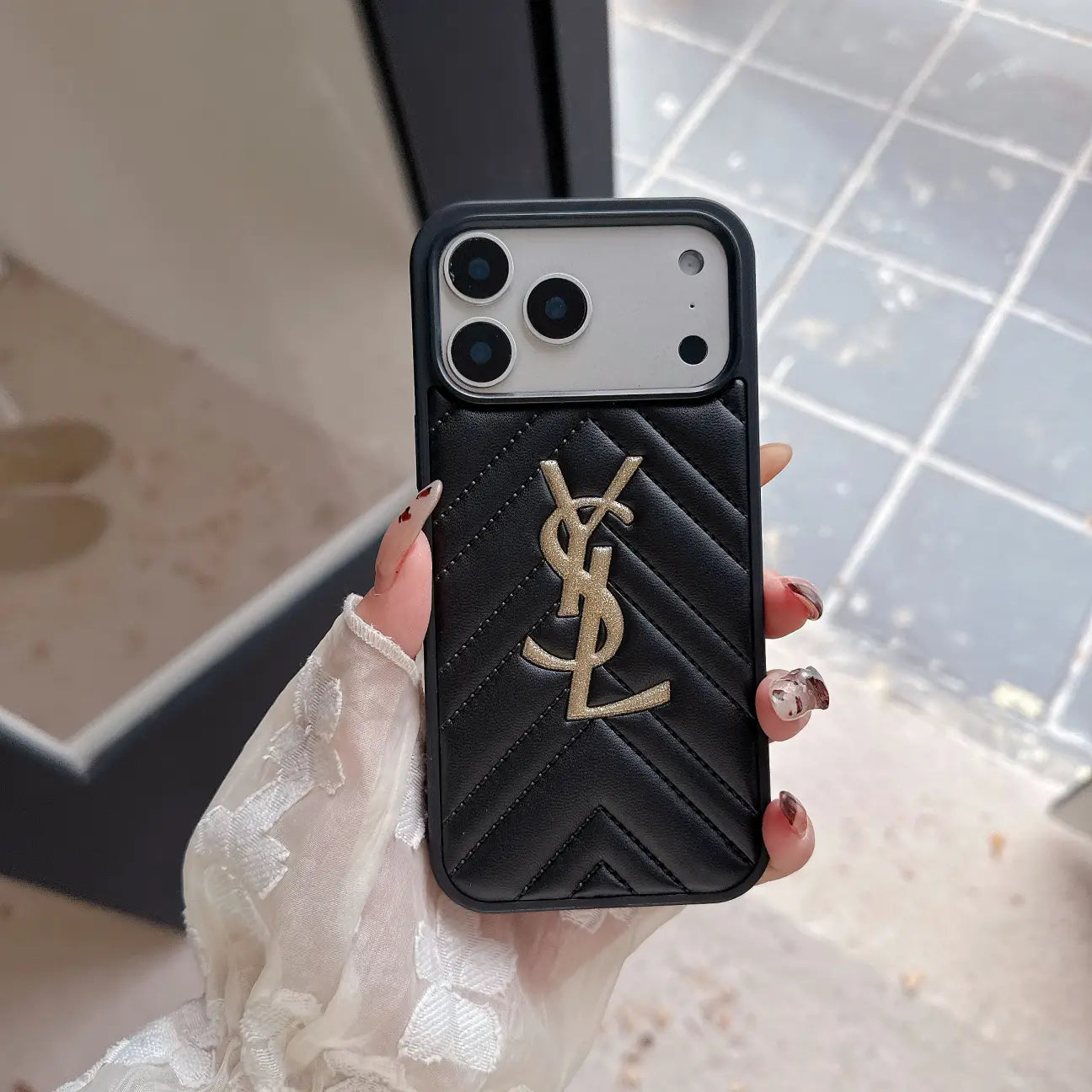 Luxury Leather Phone Case for iPhone 13-17