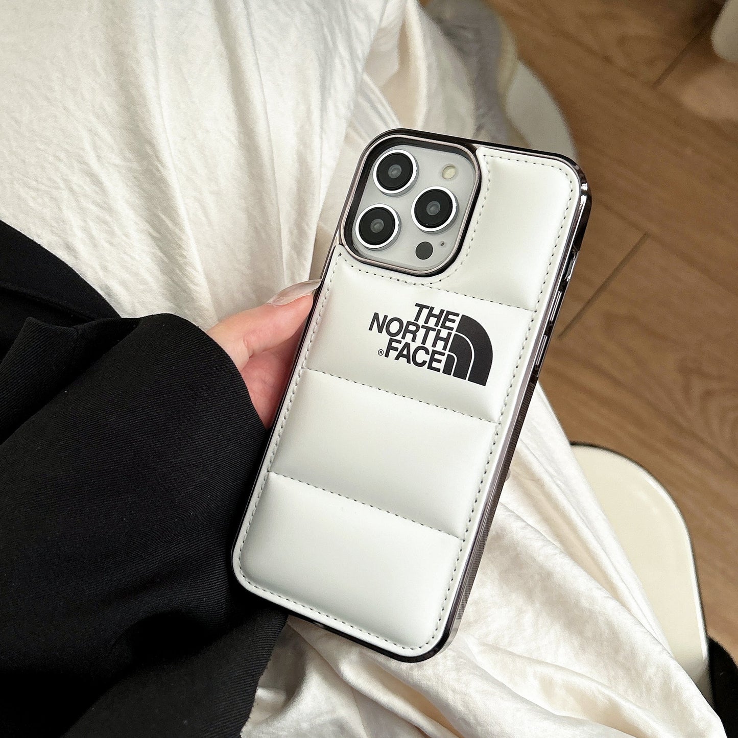 Luxury Case Made Of Soft Materials For iPhone 16 / 15 / 14 Roxy New 2