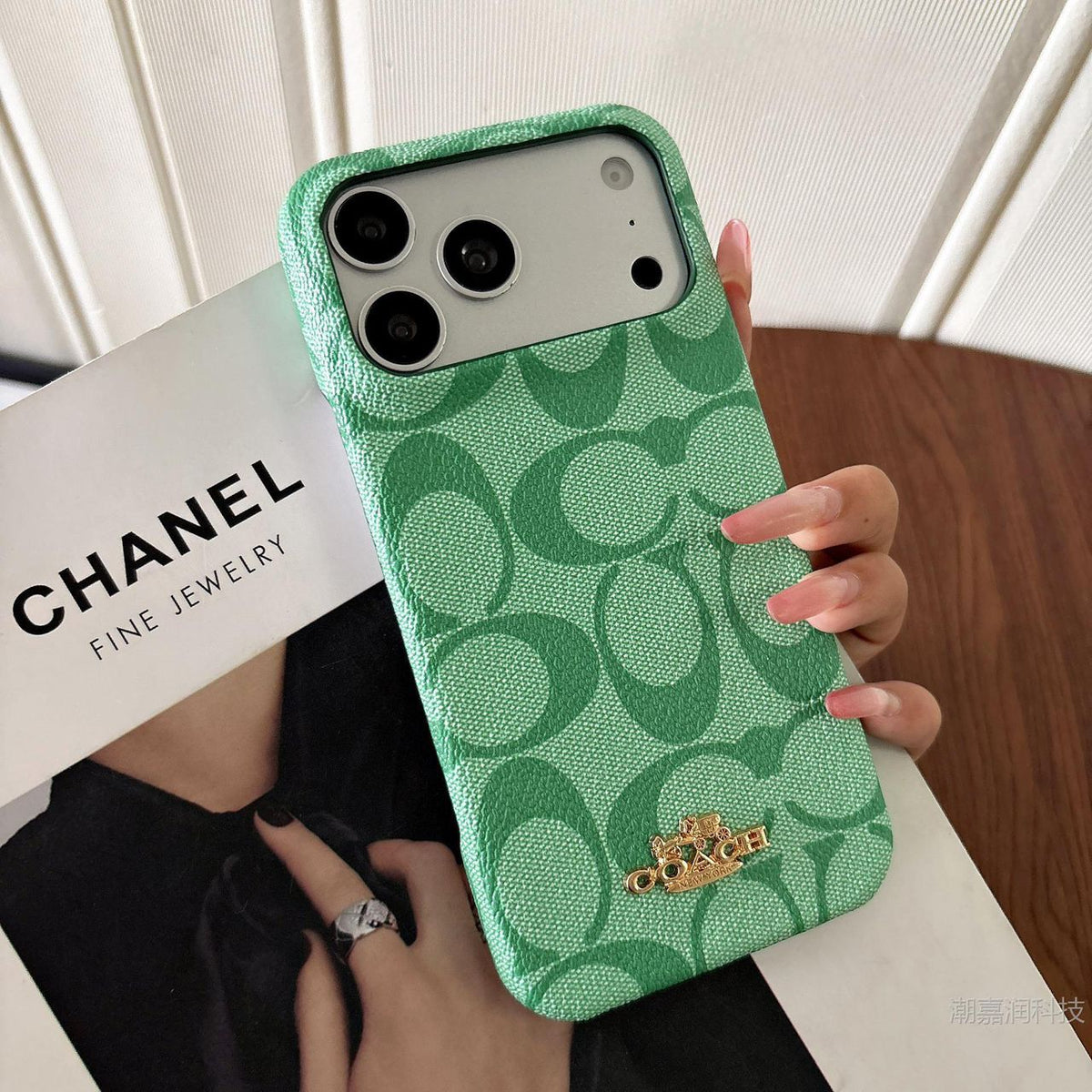 Luxury Designer C Pattern Case - iPhone 12-18 Pro & Pro Max