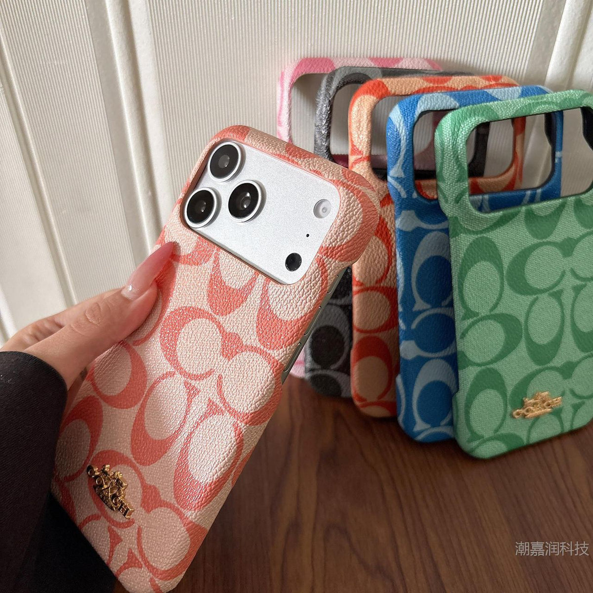 Luxury Designer C Pattern Case - iPhone 12-18 Pro & Pro Max