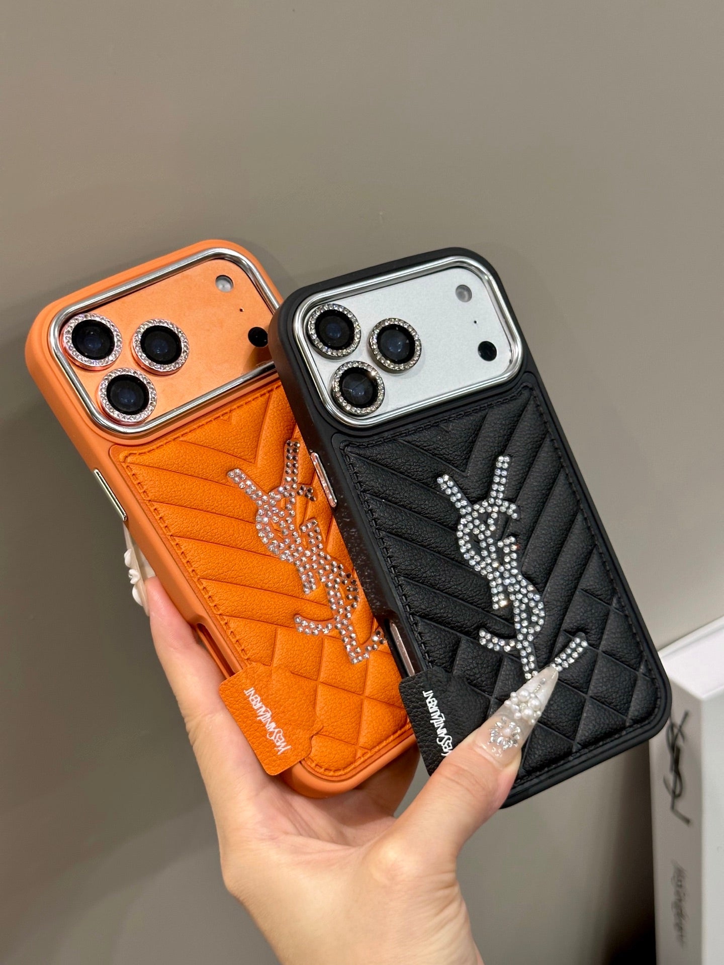 Luxury Rhinestone Quilted Leather Phone Case For iPhone 13-17