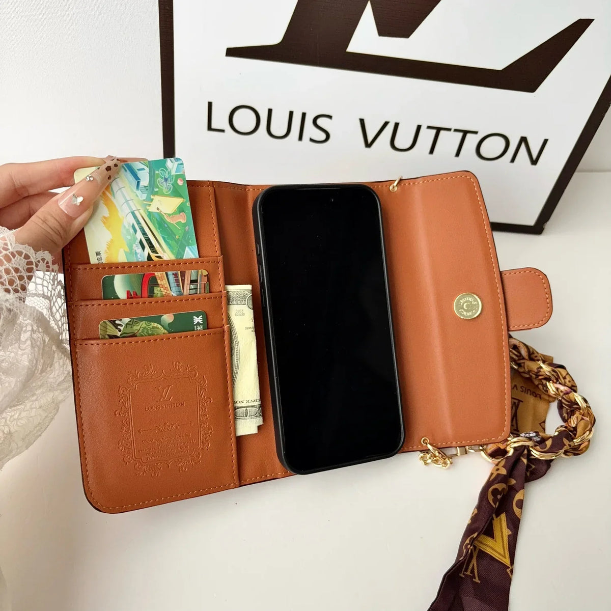 Luxury Leather Louis Vuitton iPhone Case With Flip Wallet And Chain 12-18 Pro & Pro Max
